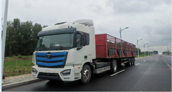 纯电动6*4牵引车